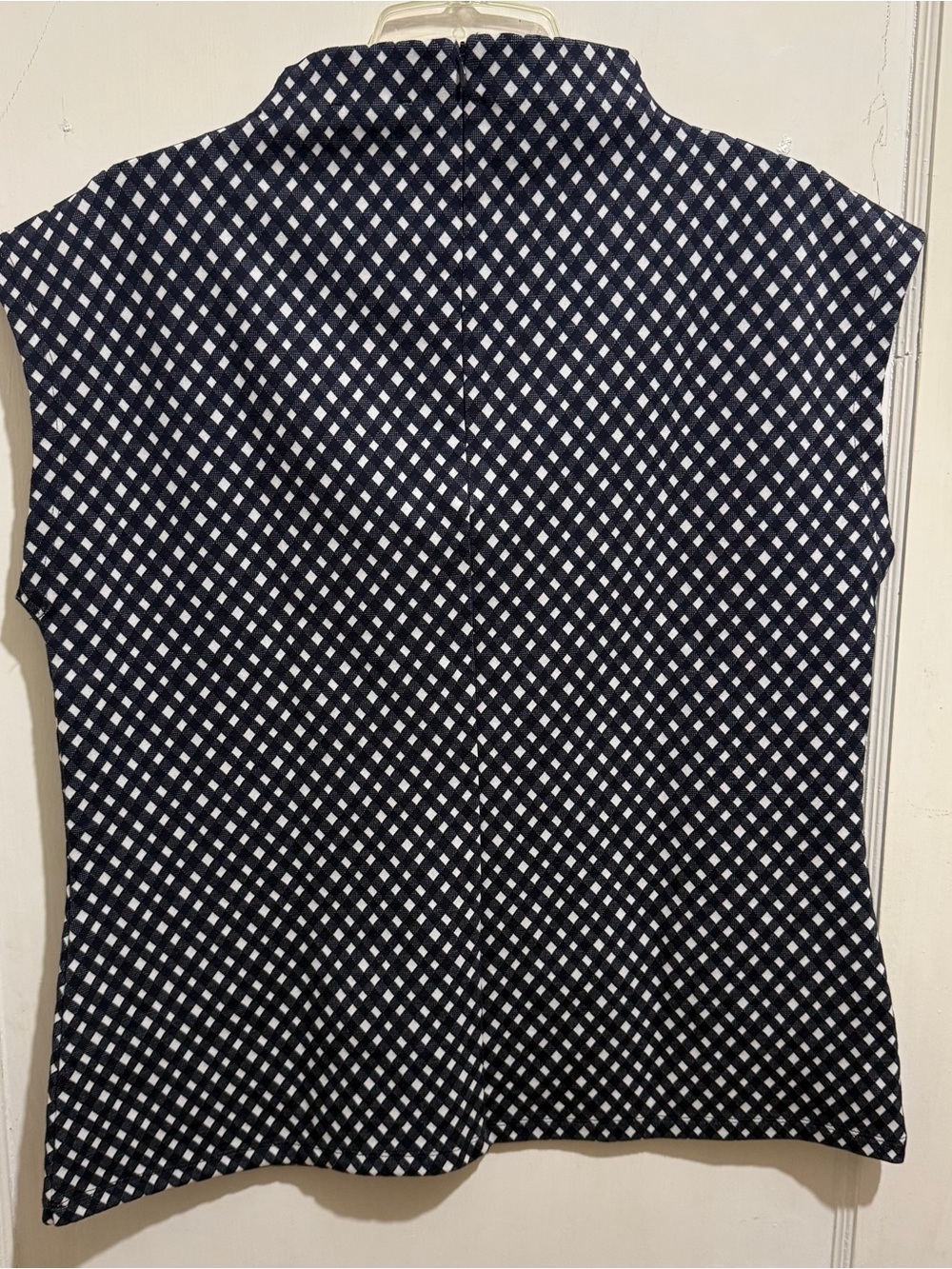 Ann Taylor Navy and White Sleeveless High-Neck Check Blouse - Picture 4 of 9